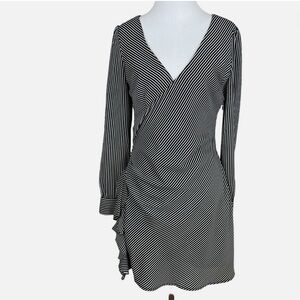 BB Dakota black and white striped faux wrap mini dress long sleeves size 2/S